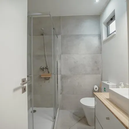 Mezzanine Stylish By Vacationy Apartment Porto