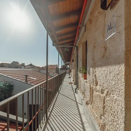 Mezzanine Stylish By Vacationy Apartament Porto