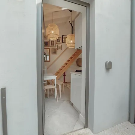 Mezzanine Stylish By Vacationy Apartment Porto