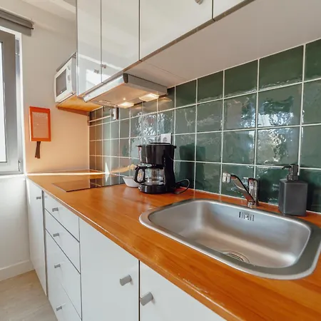 Mezzanine Stylish By Vacationy Apartament *