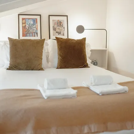 Mezzanine Stylish By Vacationy * Porto